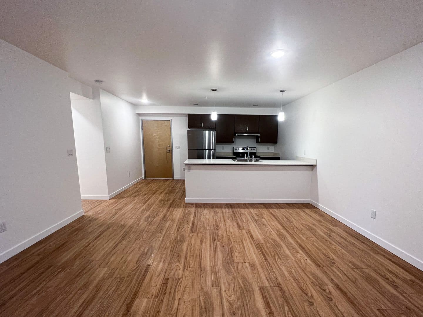 Hood River Apartment: 230 Clearwater Lane