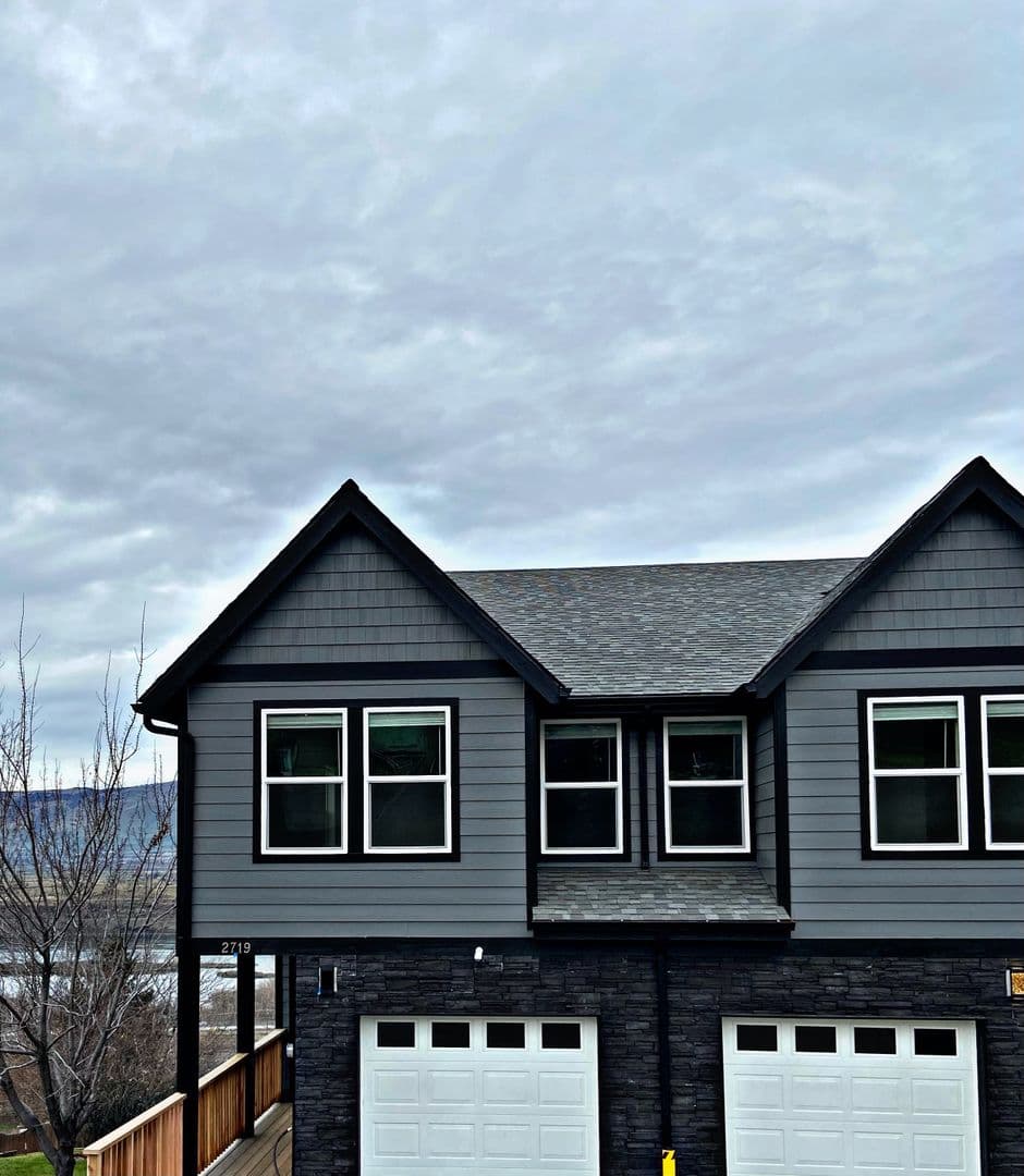 The Dalles House: 2721 E 9th St.