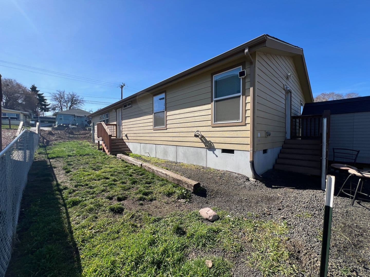The Dalles House: 1207 E 10th St