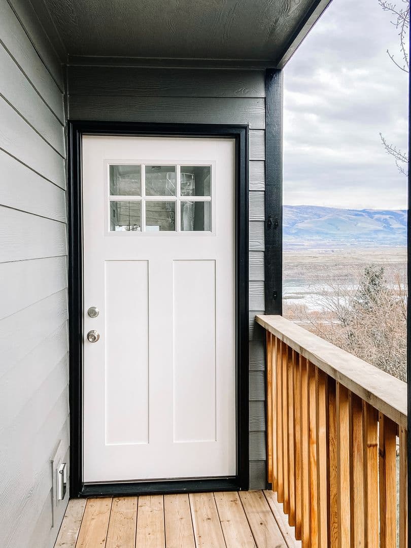 The Dalles House: 2721 E 9th St.