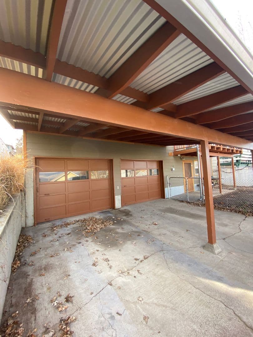 The Dalles House: 705 W 13th St.
