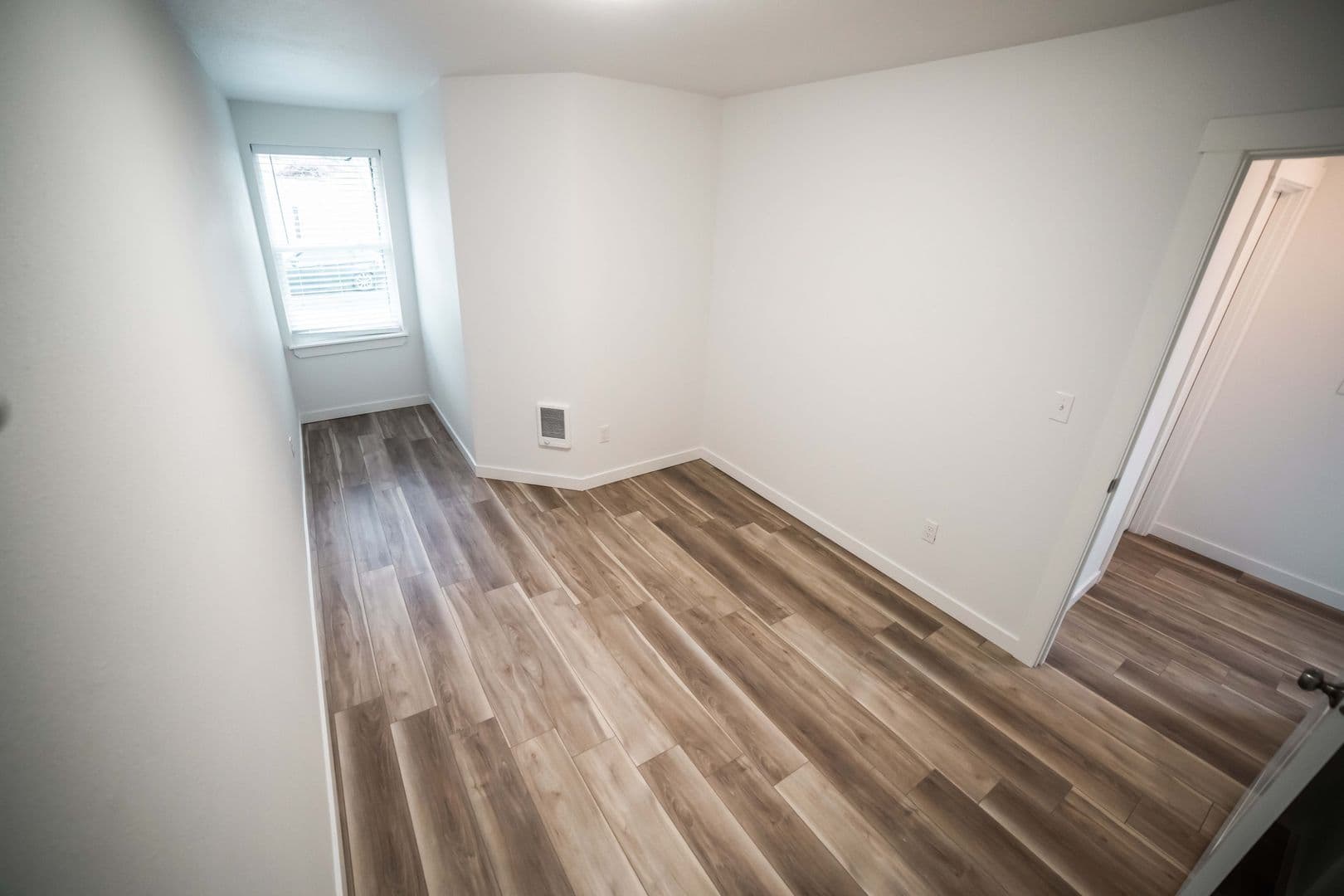 The Dalles House: 2725 E 9th St.