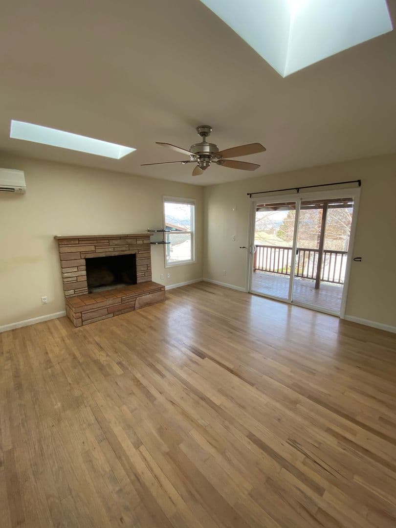 The Dalles House: 705 W 13th St.