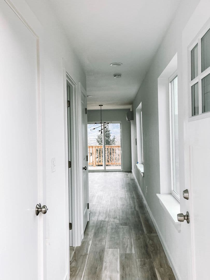 The Dalles House: 2721 E 9th St.