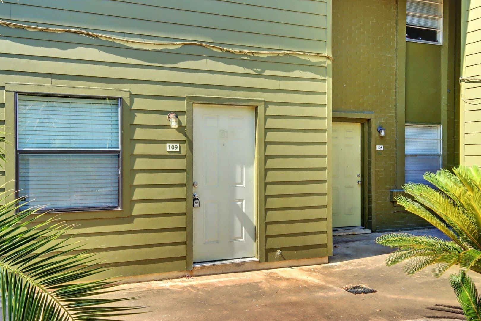 Austin Apartment: 303 W. 40th St.