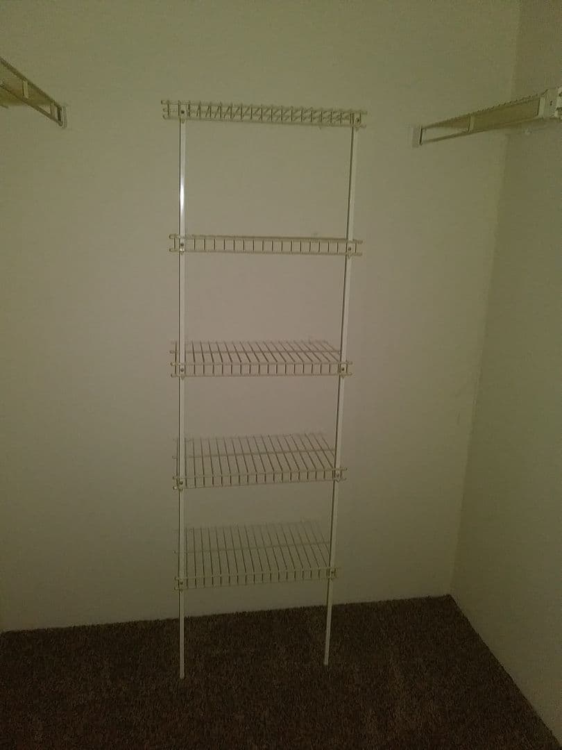 Cincinnati Apartment: 5385 Lees Crossing Drive