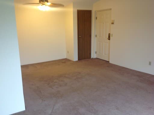 Cincinnati Apartment: 5332 Lees Crossing Drive