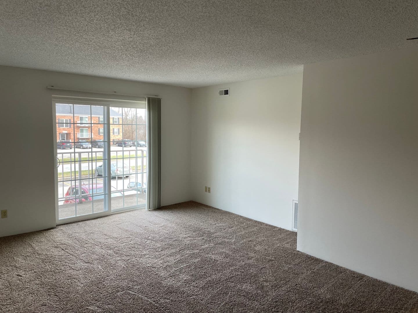 Cincinnati Apartment: 5410 Lees Crossing Drive