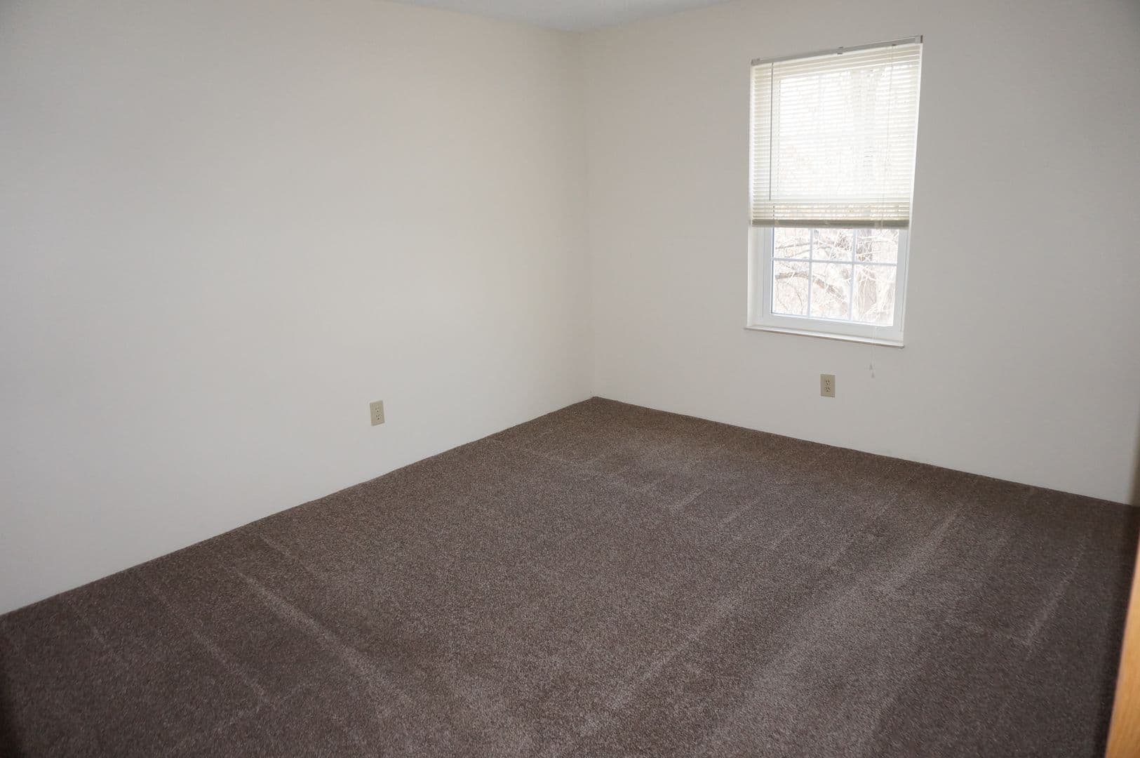 Cincinnati Apartment: 5410 Lees Crossing Drive