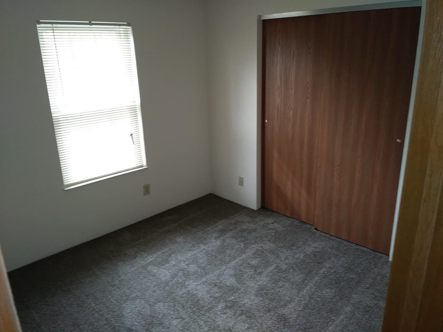 Cincinnati Apartment: 5332 Lees Crossing Drive