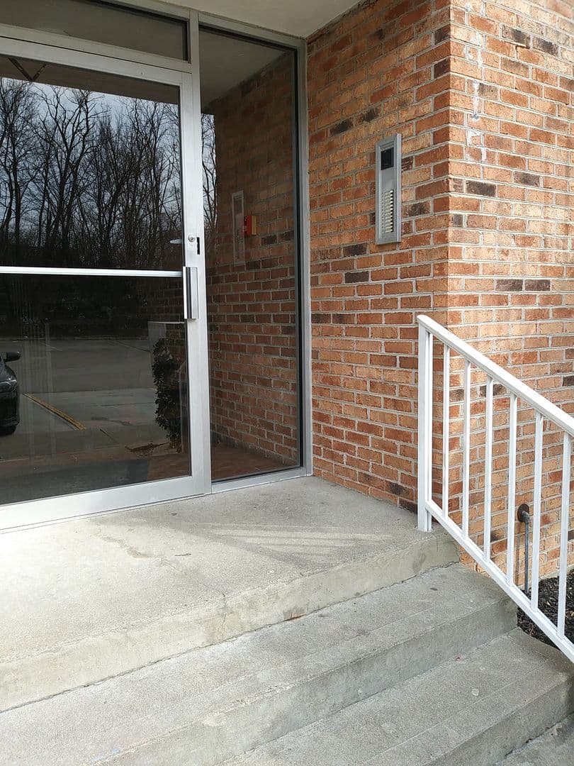 Cincinnati Apartment: 5410 Lees Crossing Drive