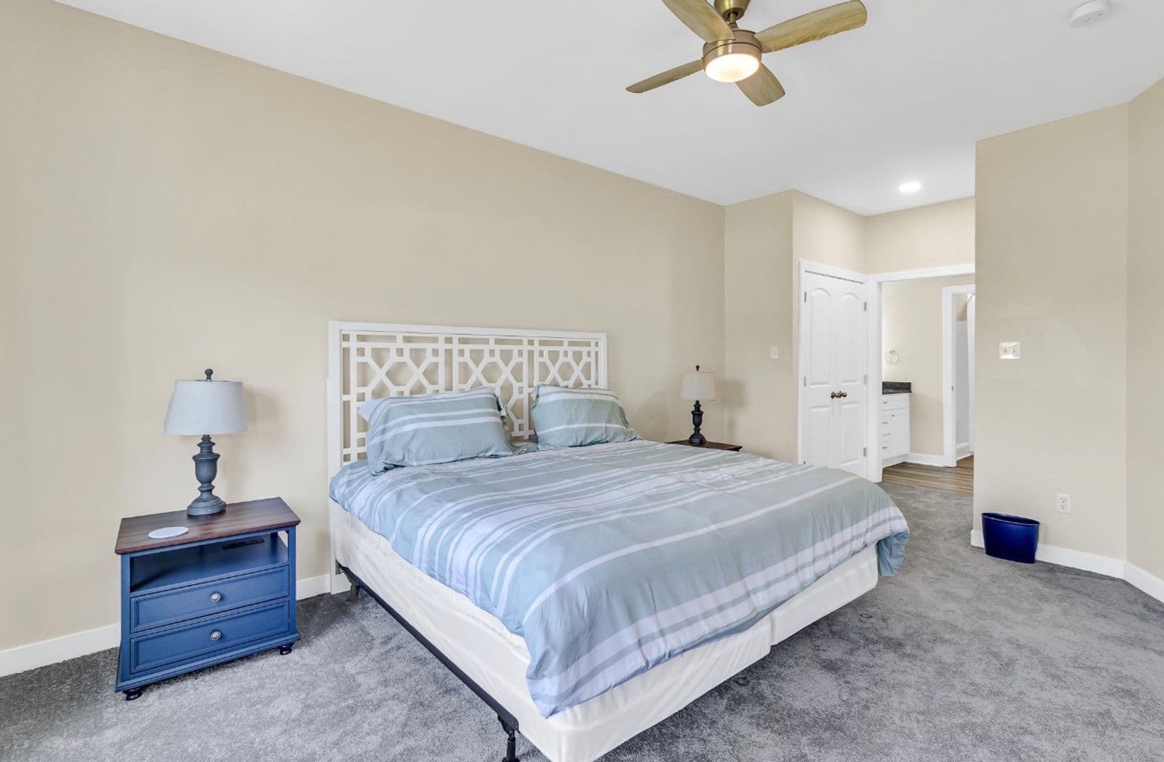 Kilmarnock Apartment: 710 James Jones Memorial Hwy