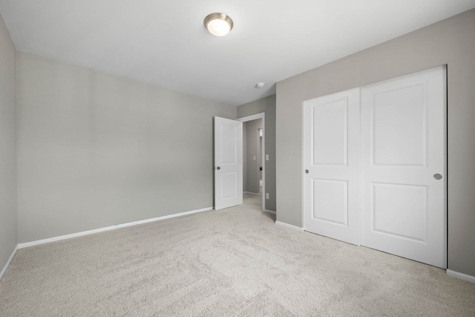 Yelm House: 15209 Prescott Loop SE
