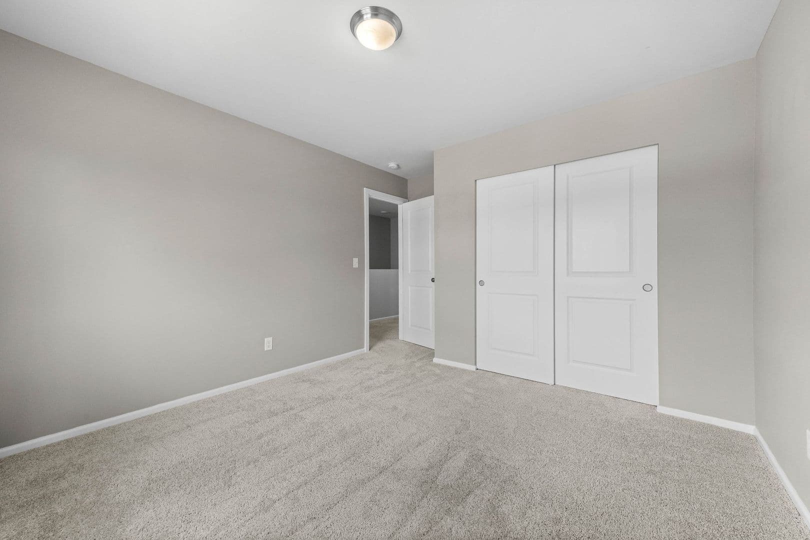 Yelm House: 15209 Prescott Loop SE