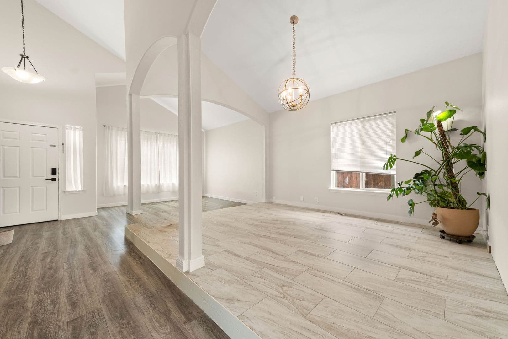 Yelm House: 16640 Rainier View DR SE