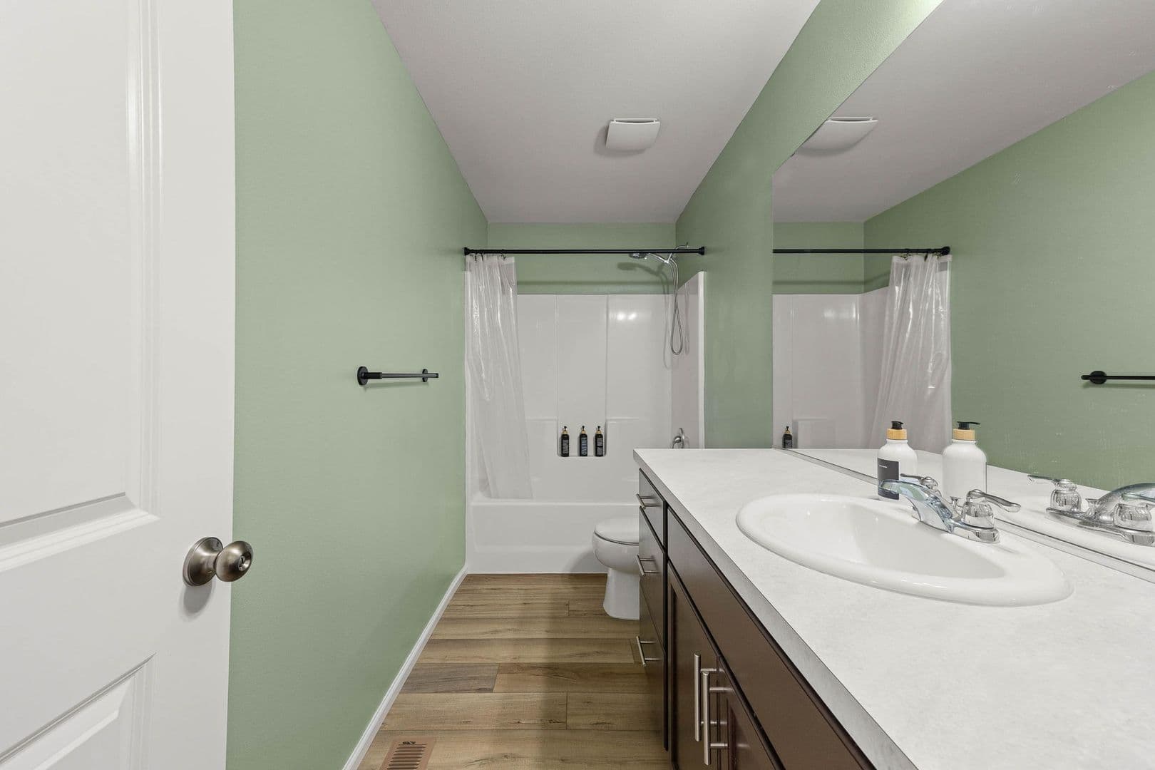 Yelm House: 15209 Prescott Loop SE