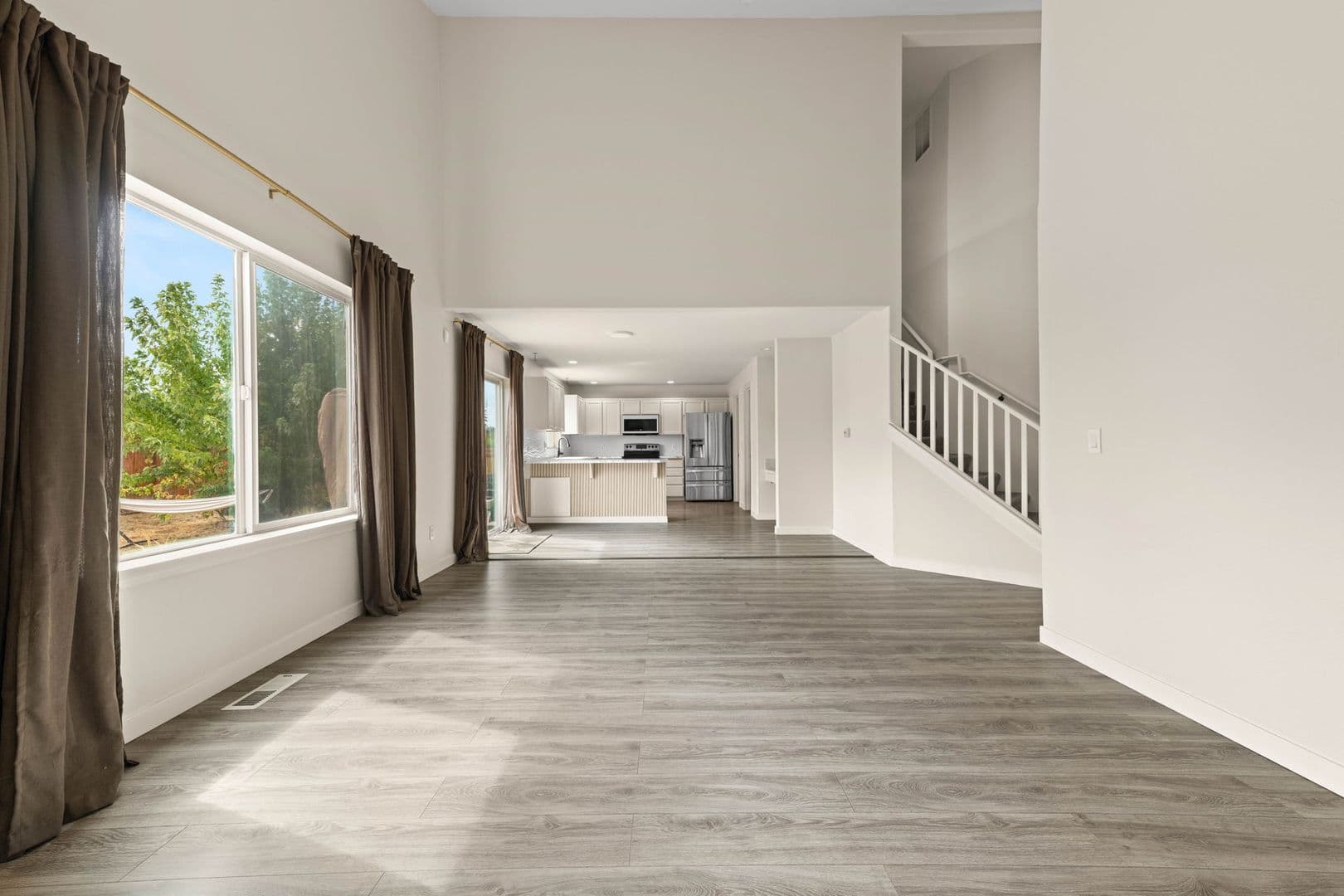 Yelm House: 16640 Rainier View DR SE