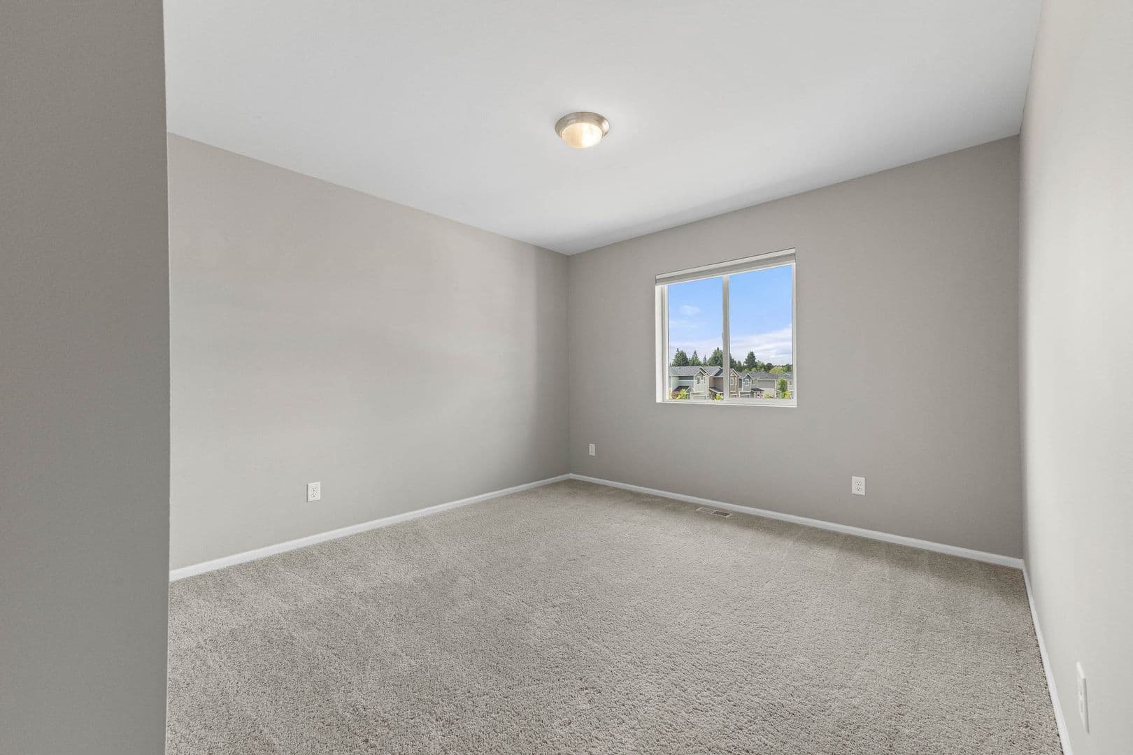 Yelm House: 15209 Prescott Loop SE