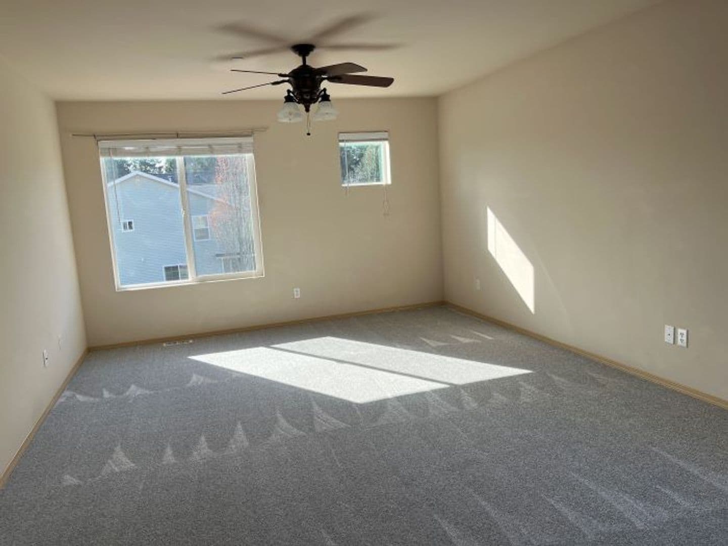 DuPont House: 1458 Brackenridge Avenue