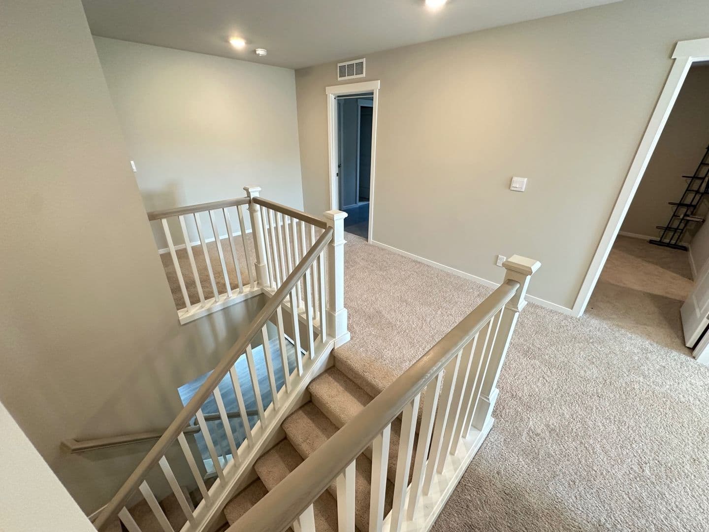 Olympia House: 2406 Hyde CT NE