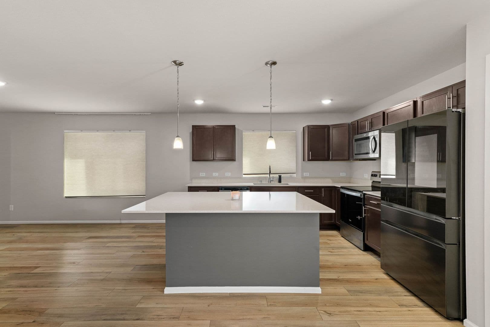 Yelm House: 15209 Prescott Loop SE