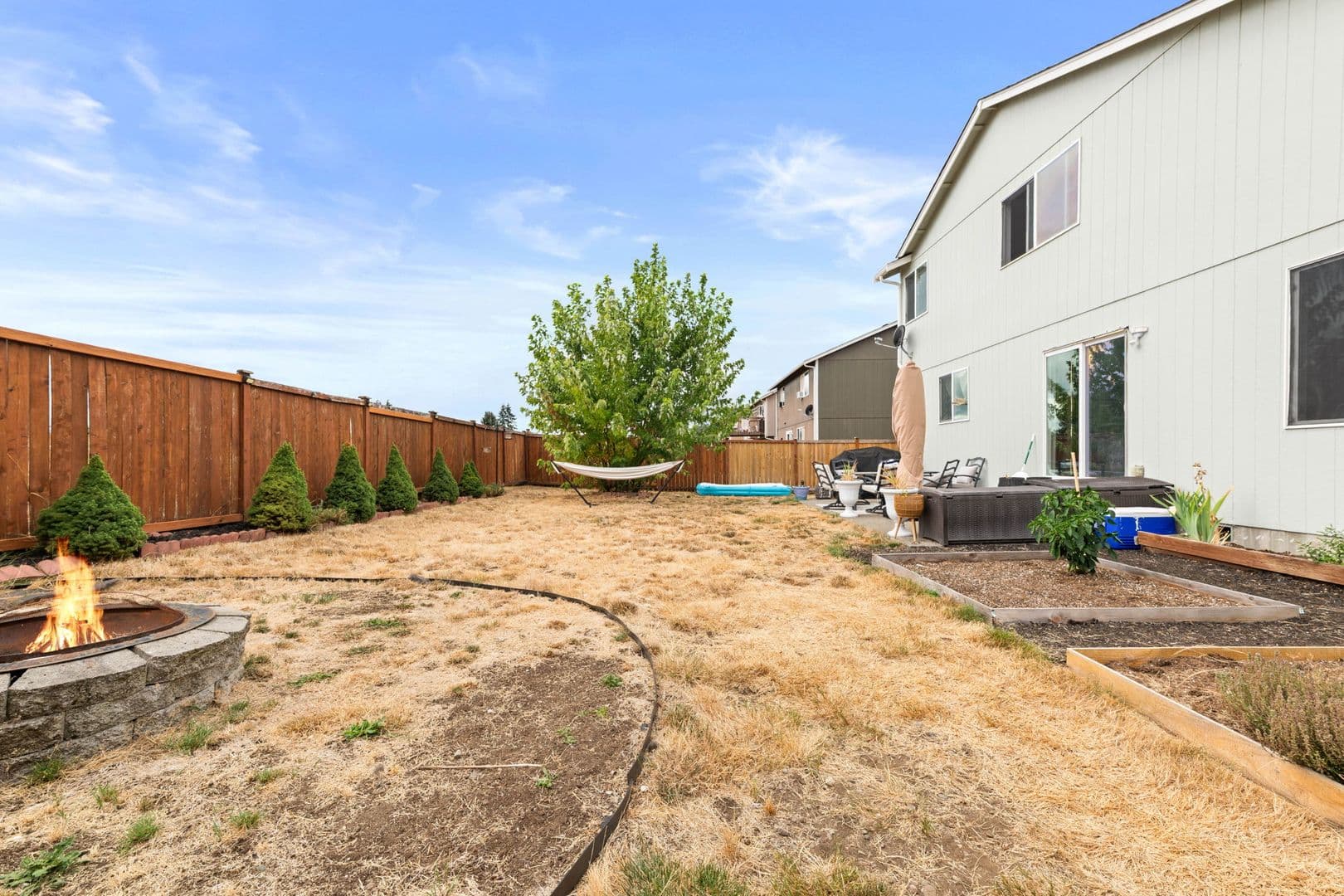 Yelm House: 16640 Rainier View DR SE