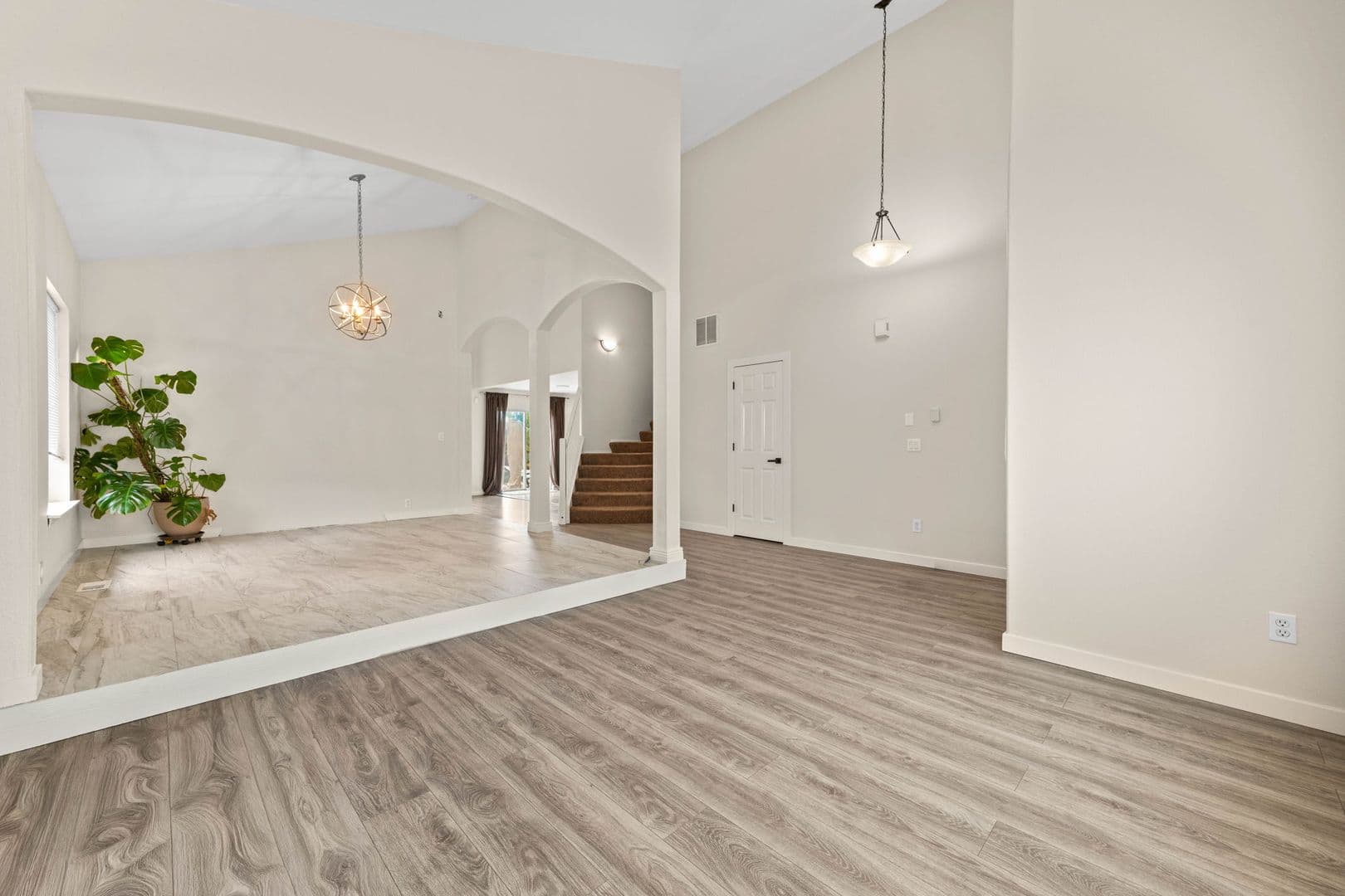 Yelm House: 16640 Rainier View DR SE