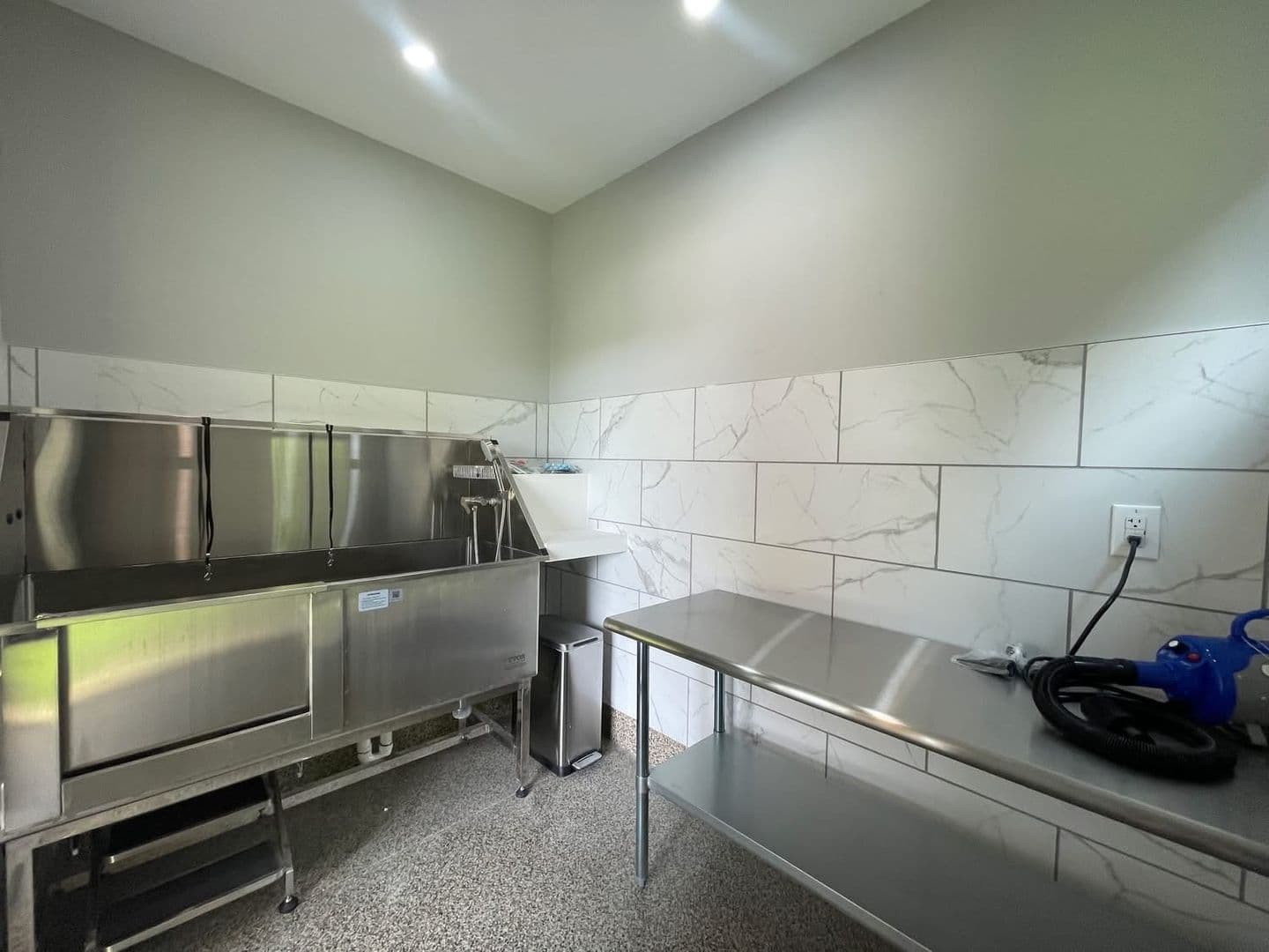Winchester Apartment: 100 Boyd Place