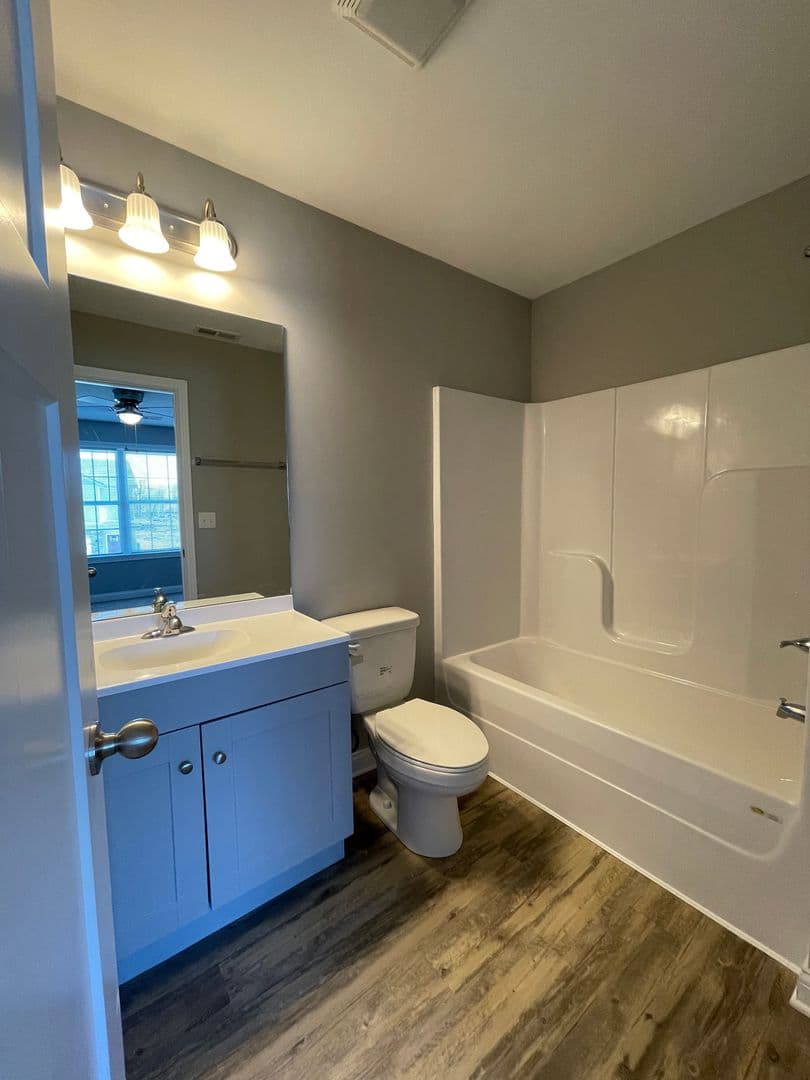 Winchester Apartment: 130 Bellbrook Lane