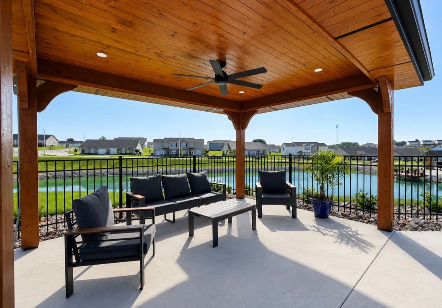 Winchester Apartment: 115 Pinnacle Place