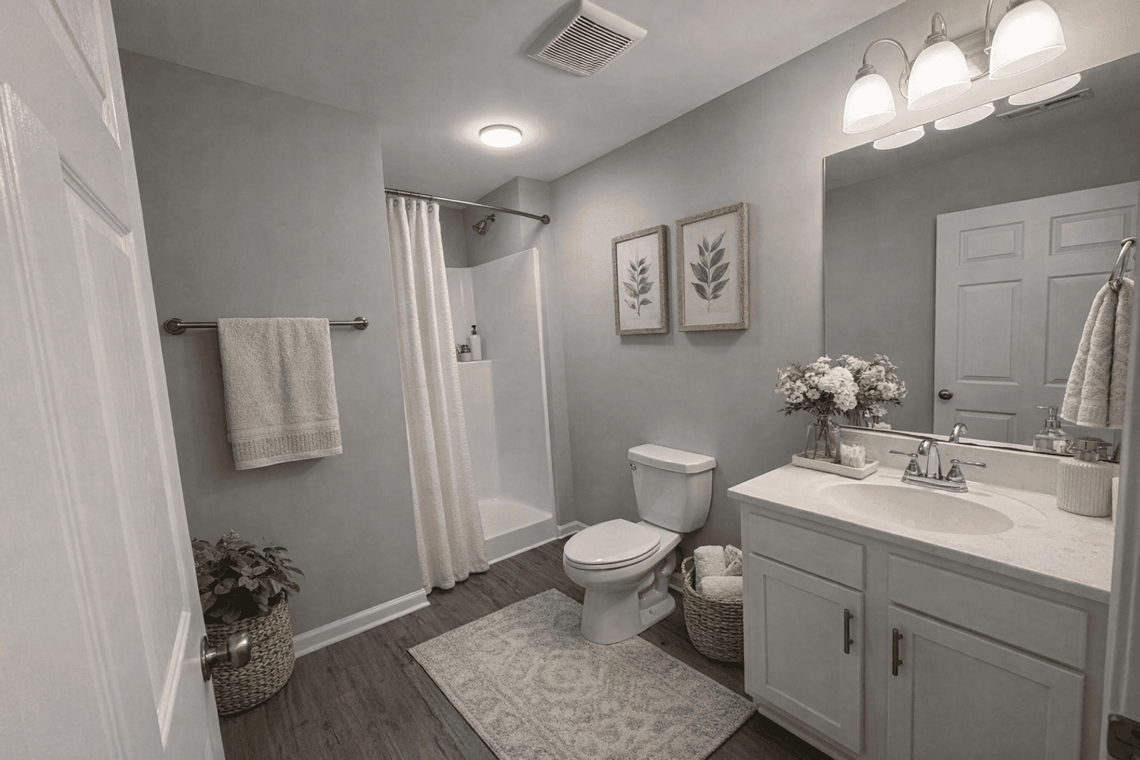 Richmond Apartment: 100 Park Crest Court