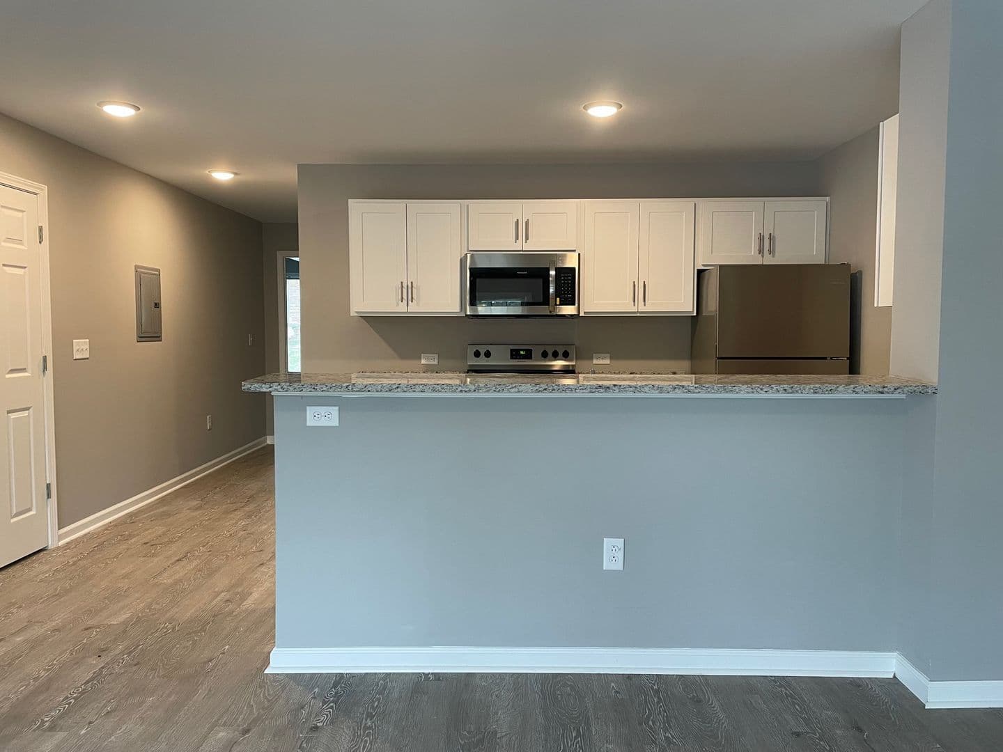 Berea Apartment: 418 Pauline Dr