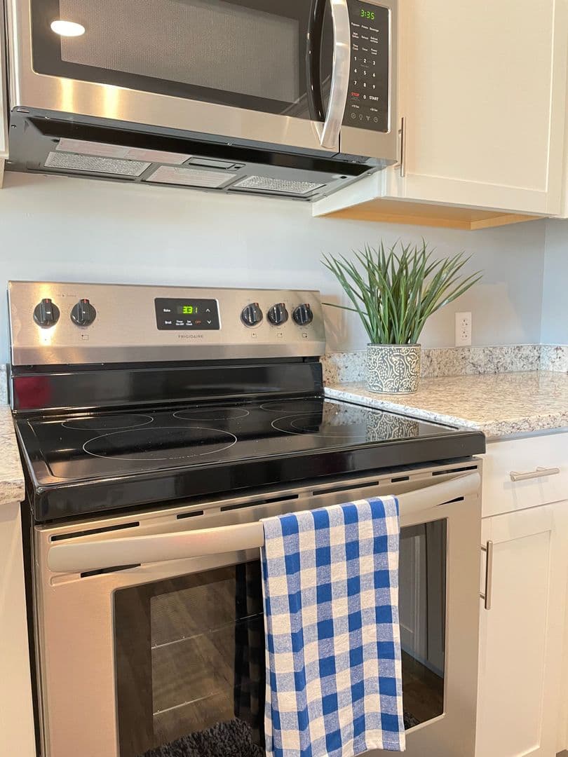 Winchester Apartment: 130 Bellbrook Lane