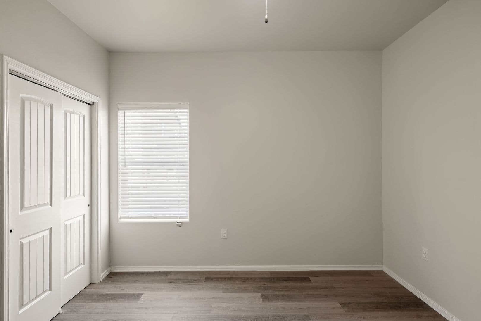 LAS CRUCES Apartment: 180 THREE CROSSES AVE