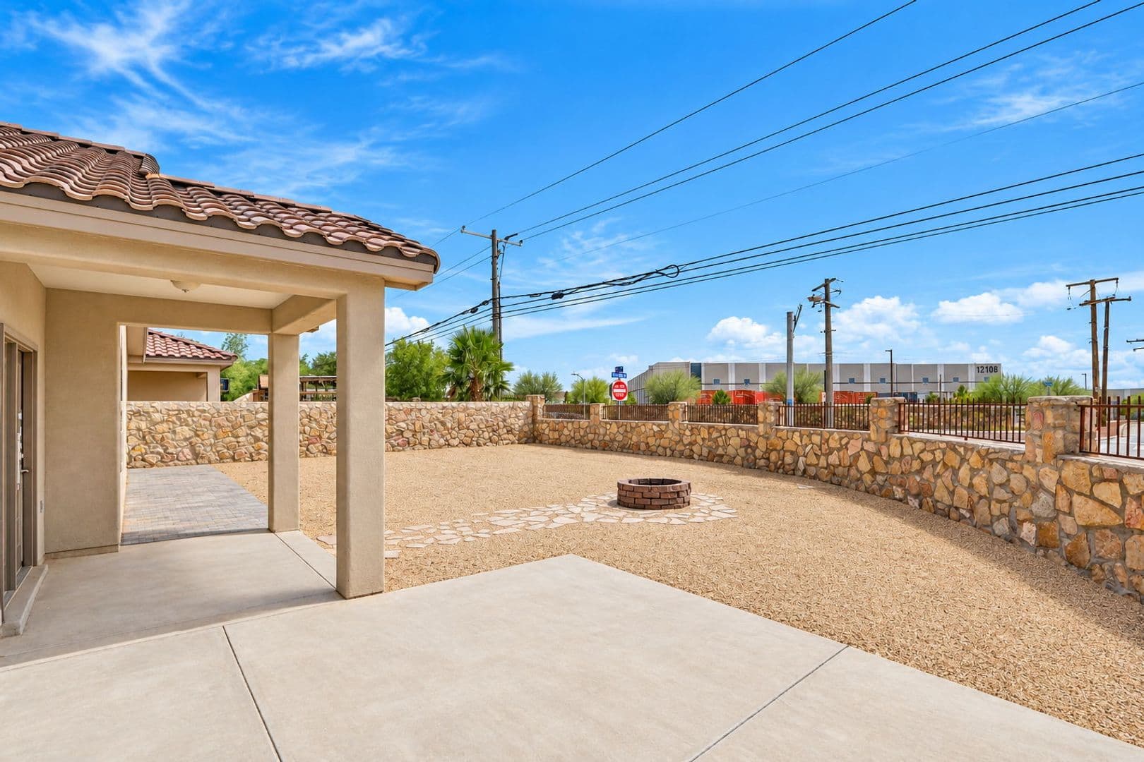 El Paso House: 12328 Joe Gomez
