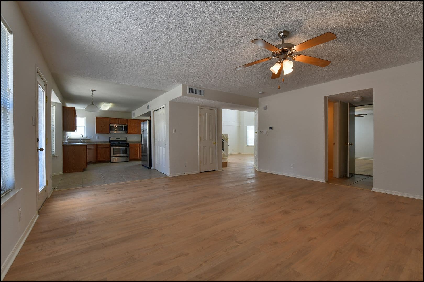El Paso House: 253 Summerbrooke
