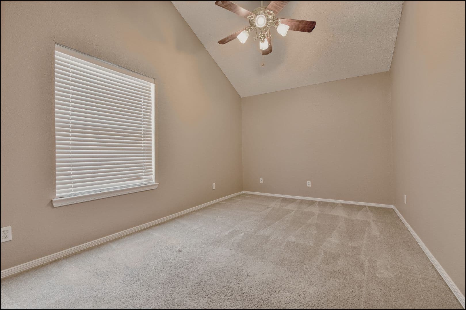 El Paso House: 1212 Olga Mapula