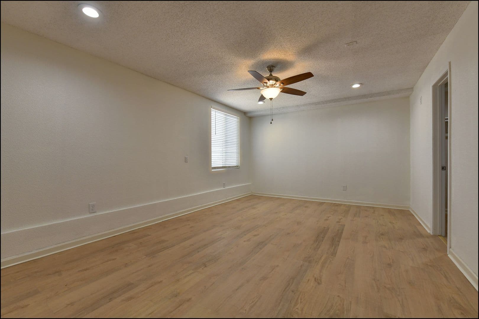 El Paso House: 253 Summerbrooke