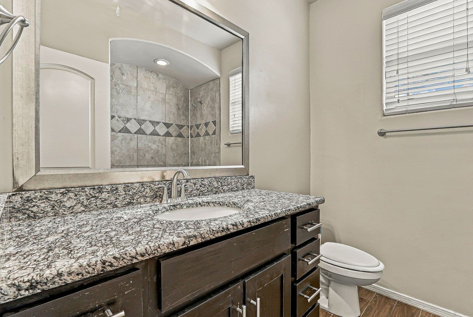 El Paso House: 12328 Joe Gomez