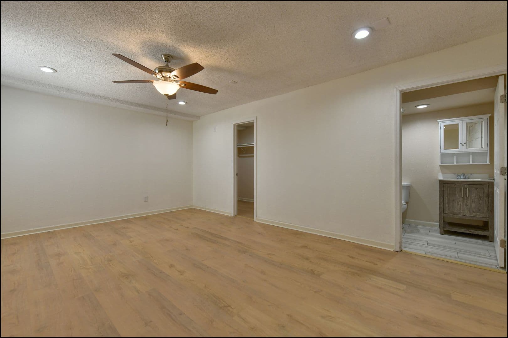 El Paso House: 253 Summerbrooke