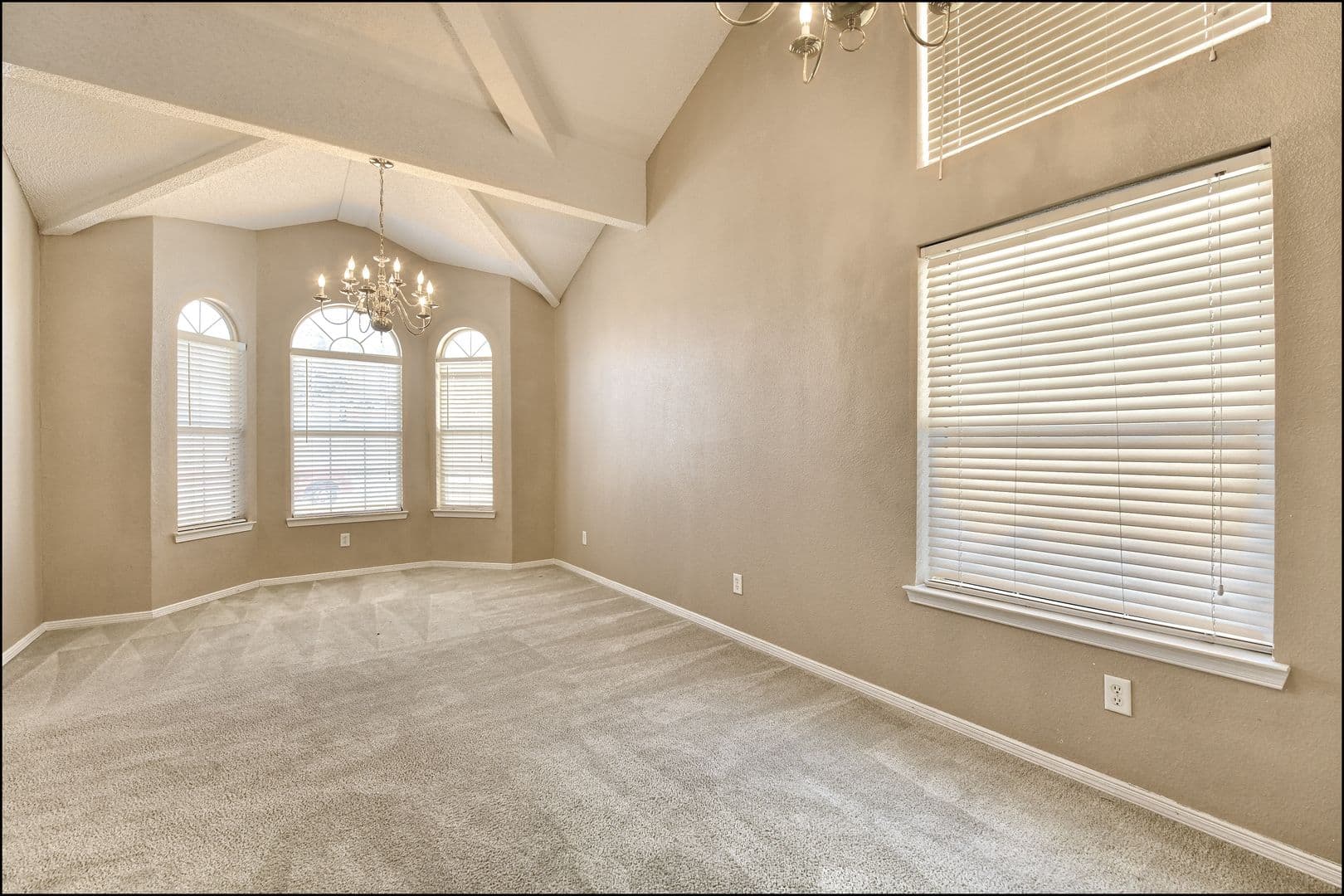 El Paso House: 1212 Olga Mapula
