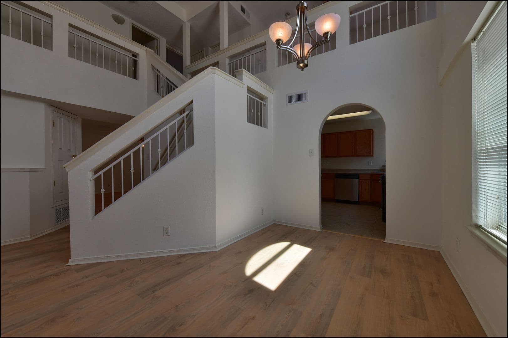 El Paso House: 253 Summerbrooke