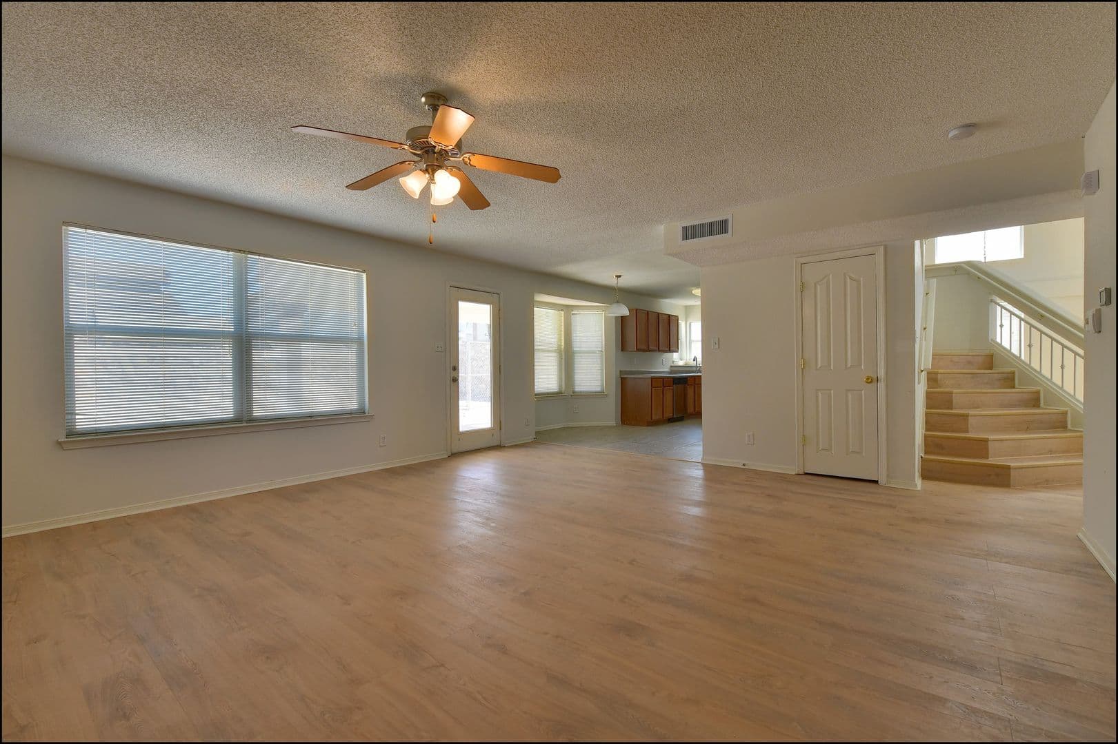 El Paso House: 253 Summerbrooke