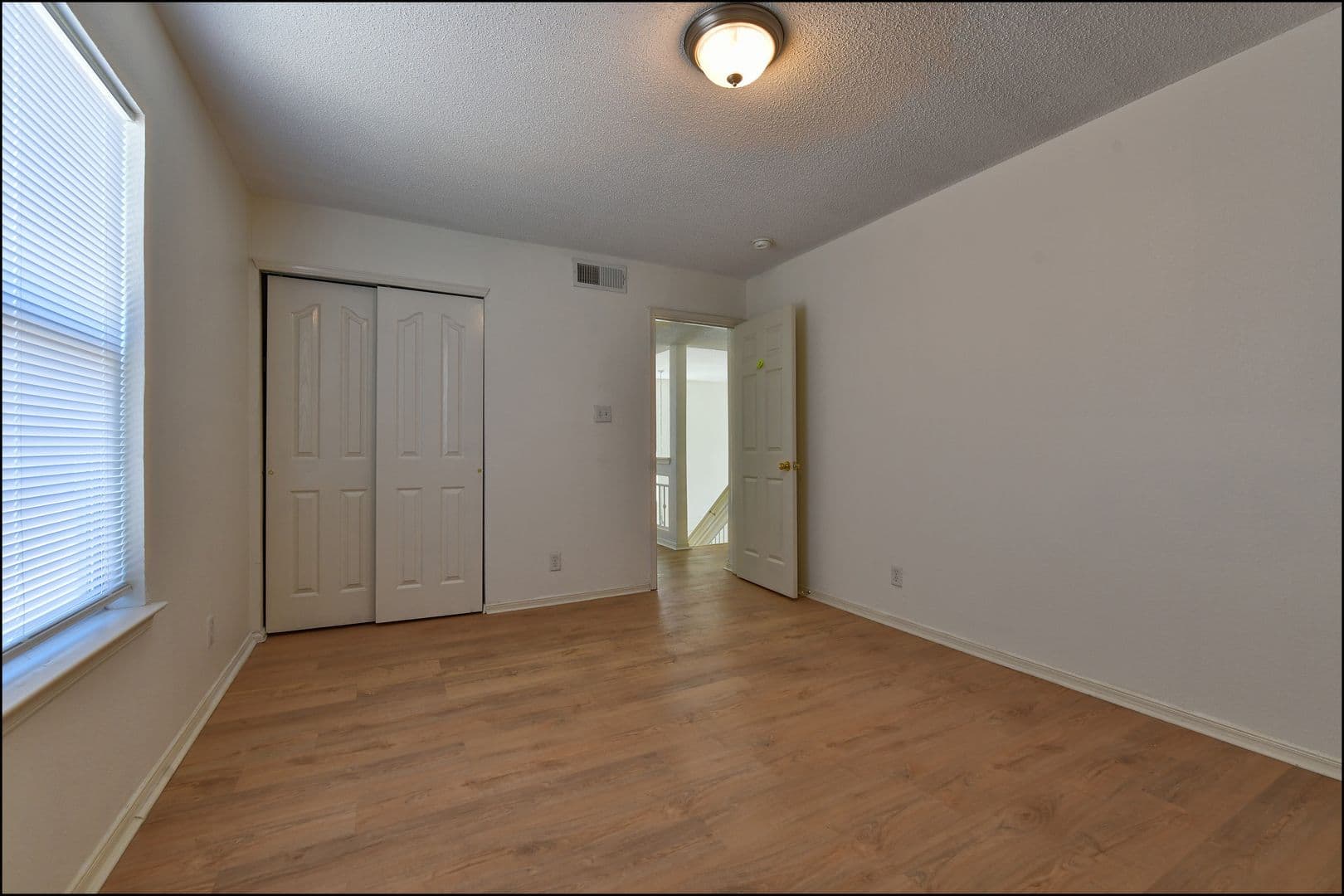 El Paso House: 253 Summerbrooke