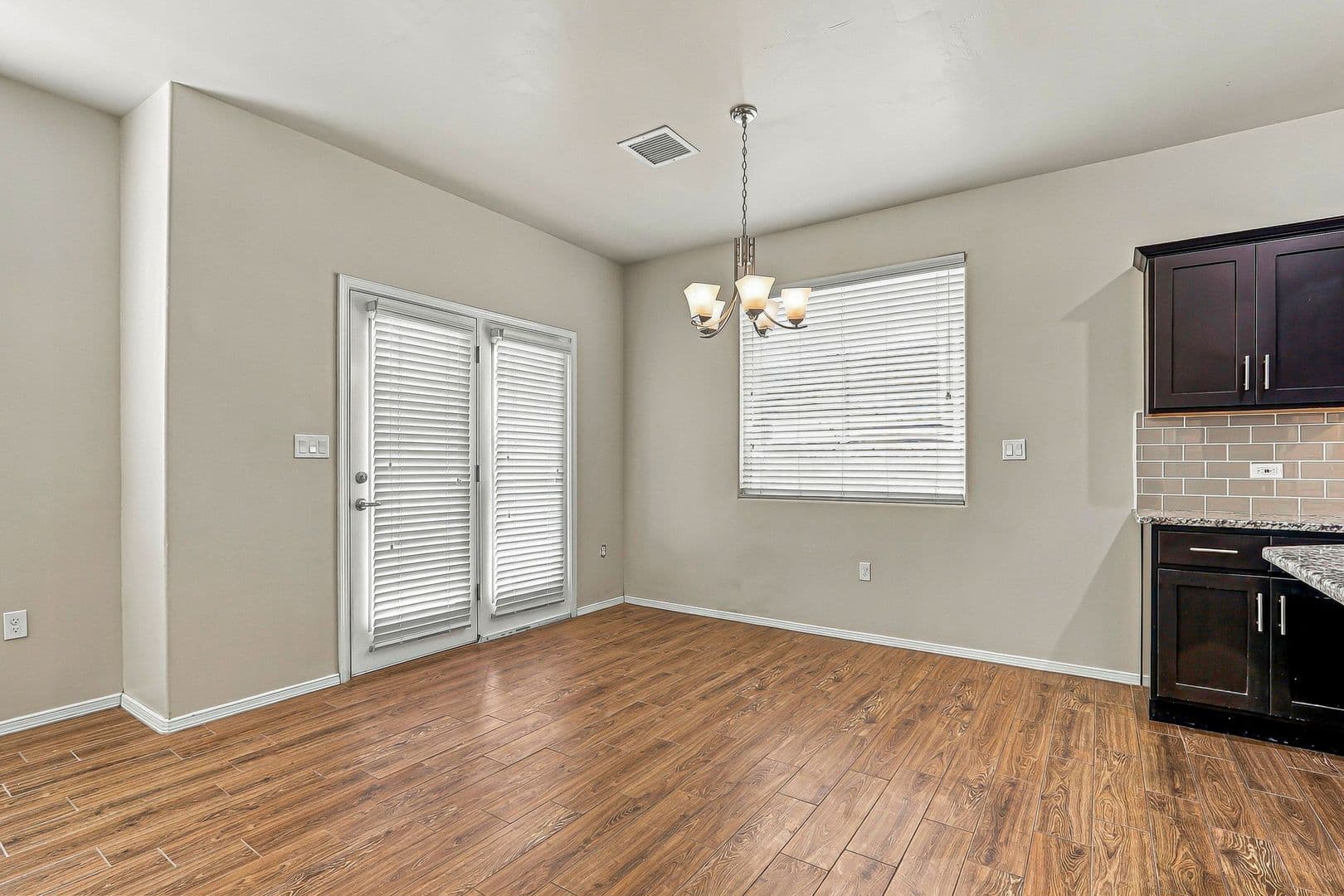 El Paso House: 12328 Joe Gomez
