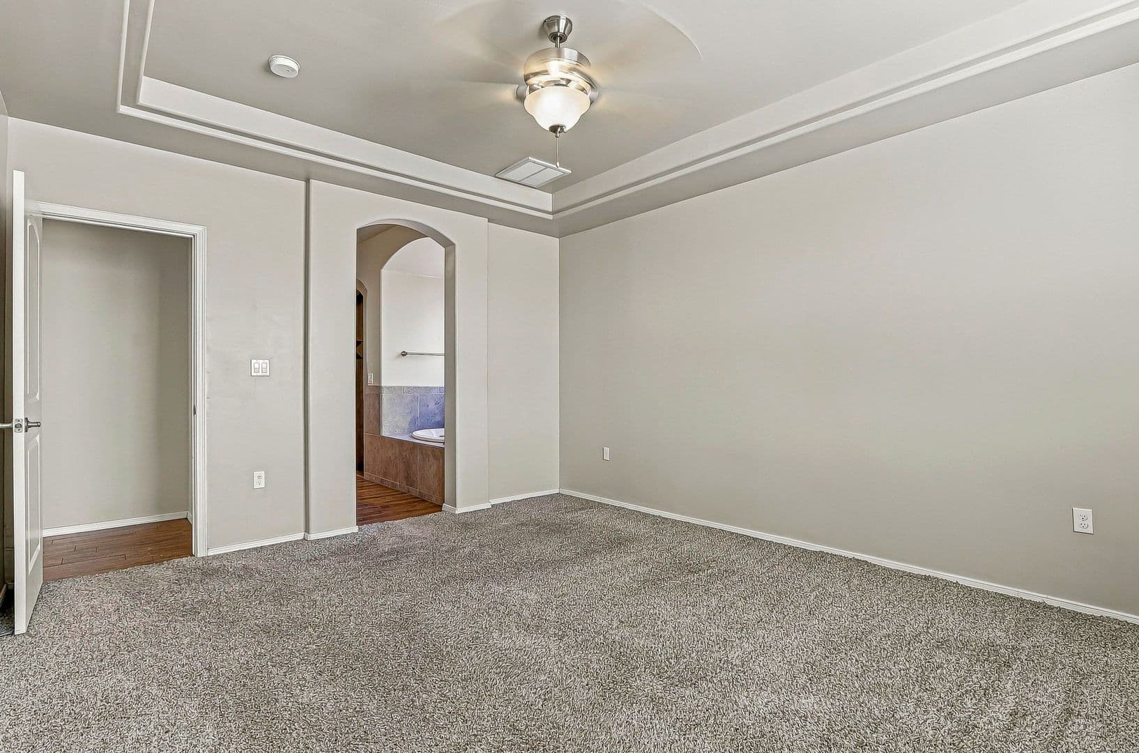 El Paso House: 12328 Joe Gomez