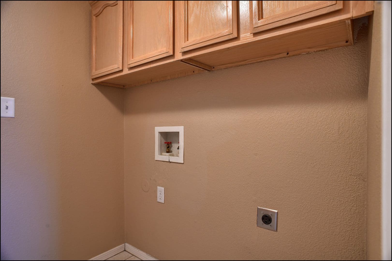 El Paso House: 1212 Olga Mapula