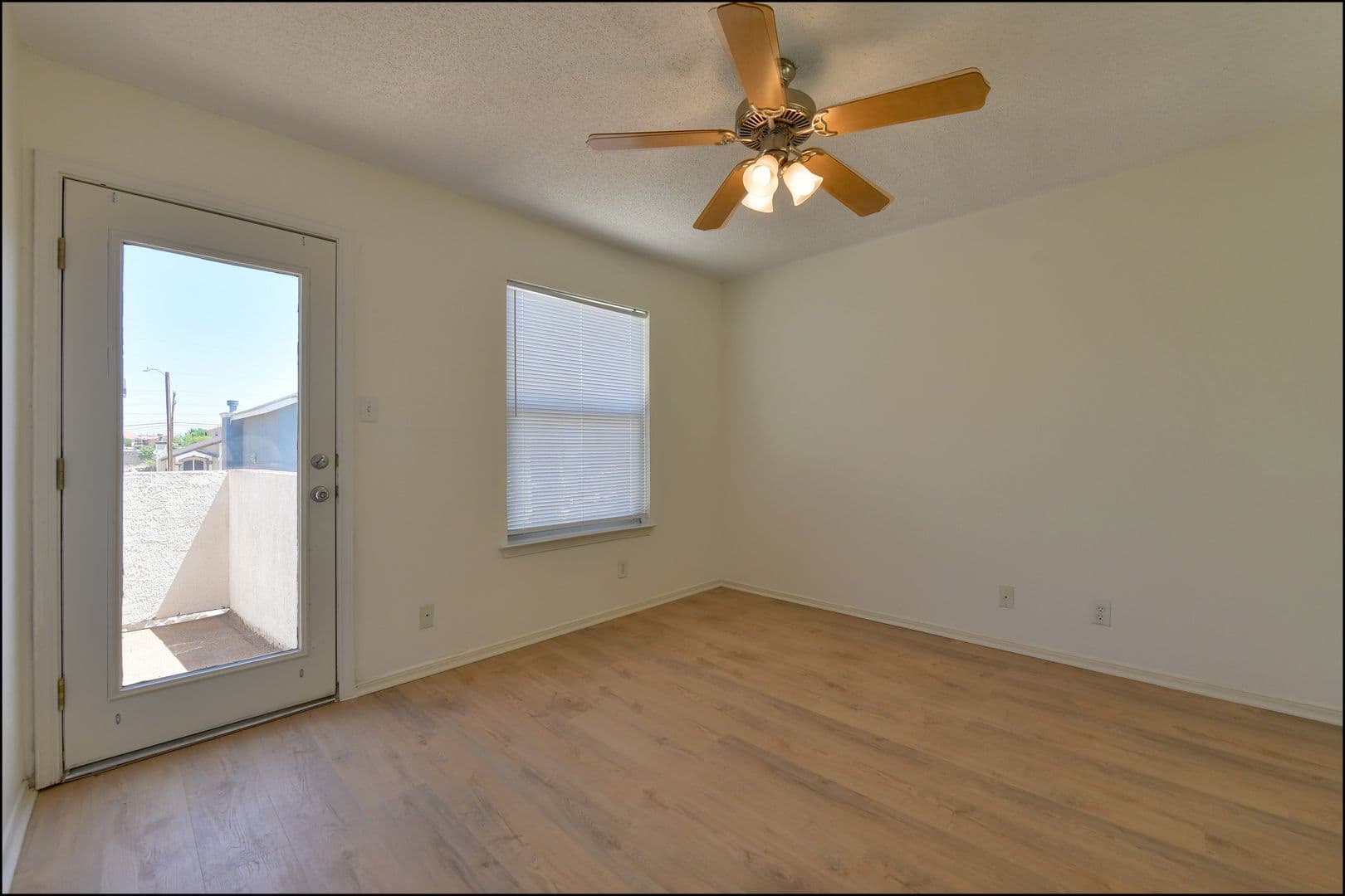 El Paso House: 253 Summerbrooke