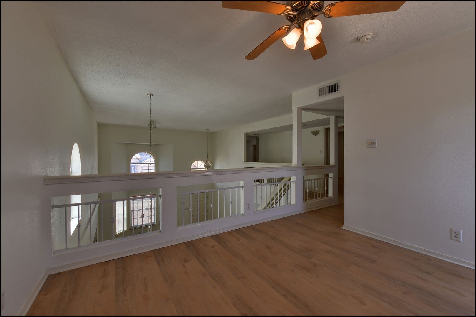 El Paso House: 253 Summerbrooke