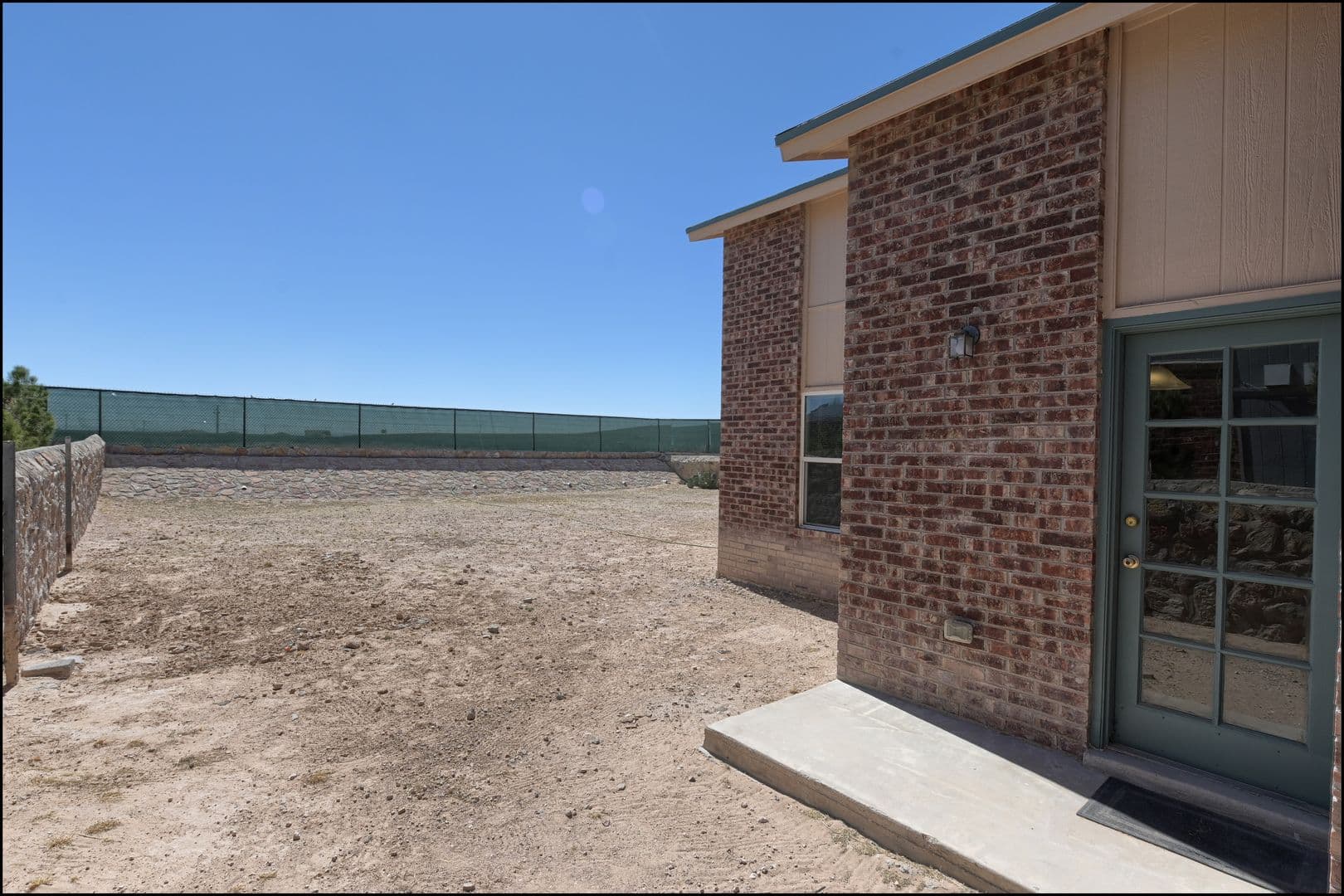 Horizon City House: 14408 Escalera Dr.